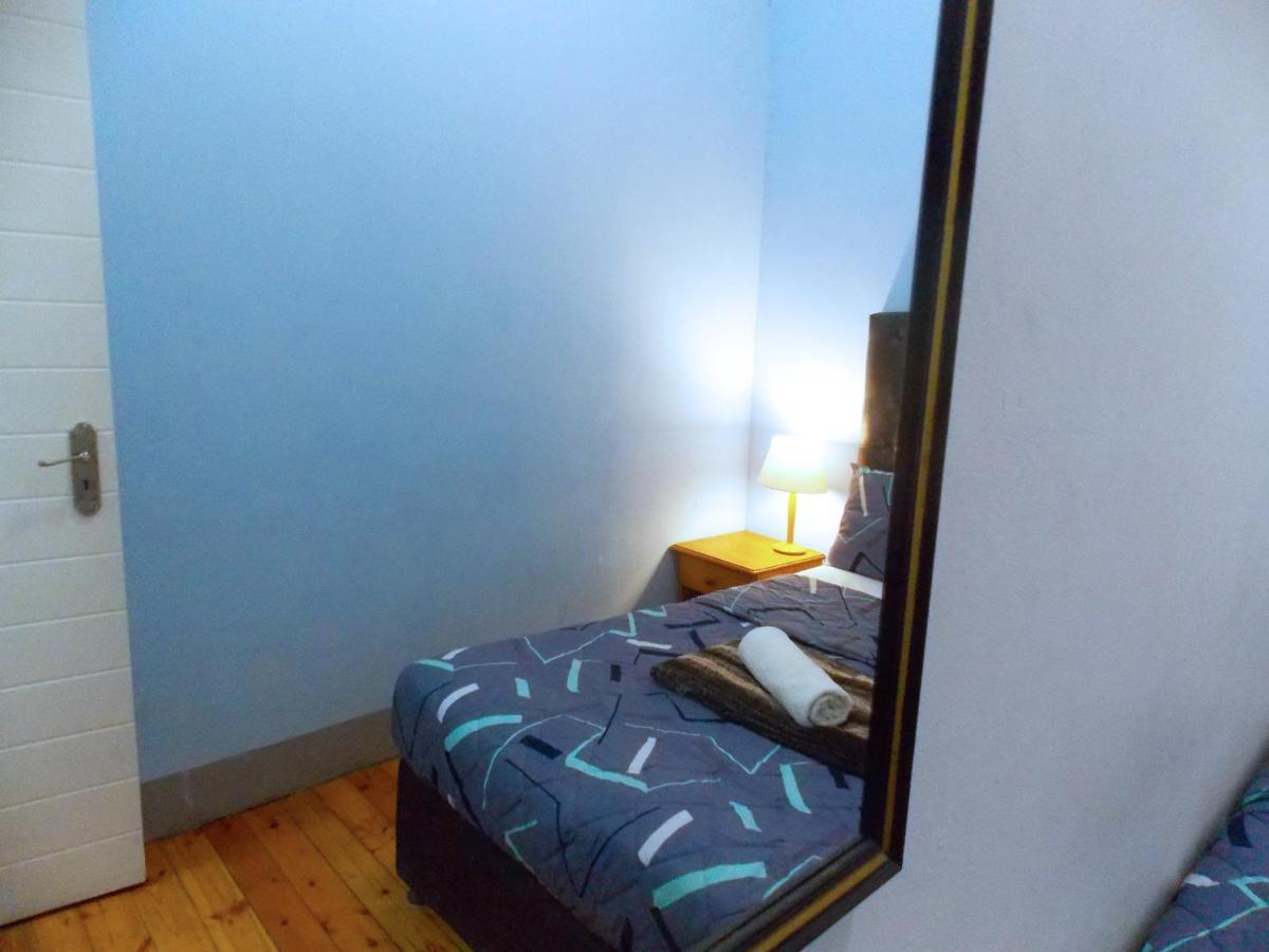 Trap Houz Backpackers Hostel Fokváros Kültér fotó