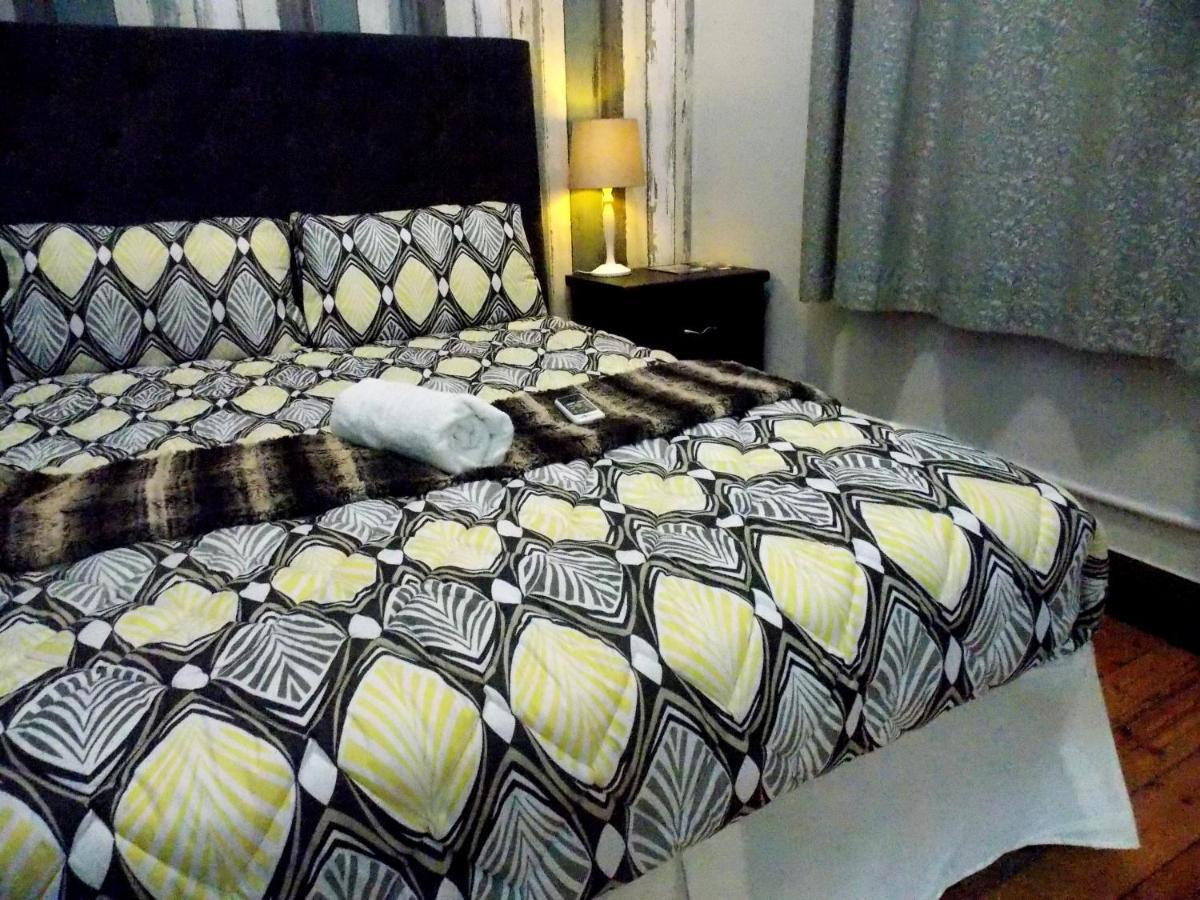 Trap Houz Backpackers Hostel Fokváros Kültér fotó
